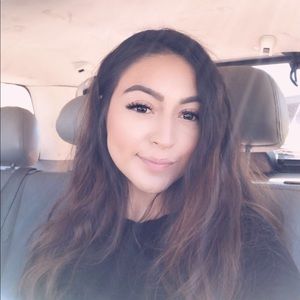 Meet your Posher, Serena